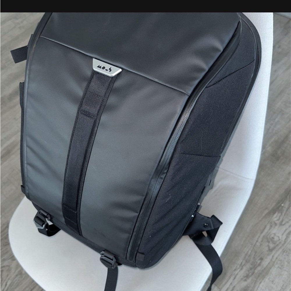 Mous - Extreme Commuter Backpack 25L
